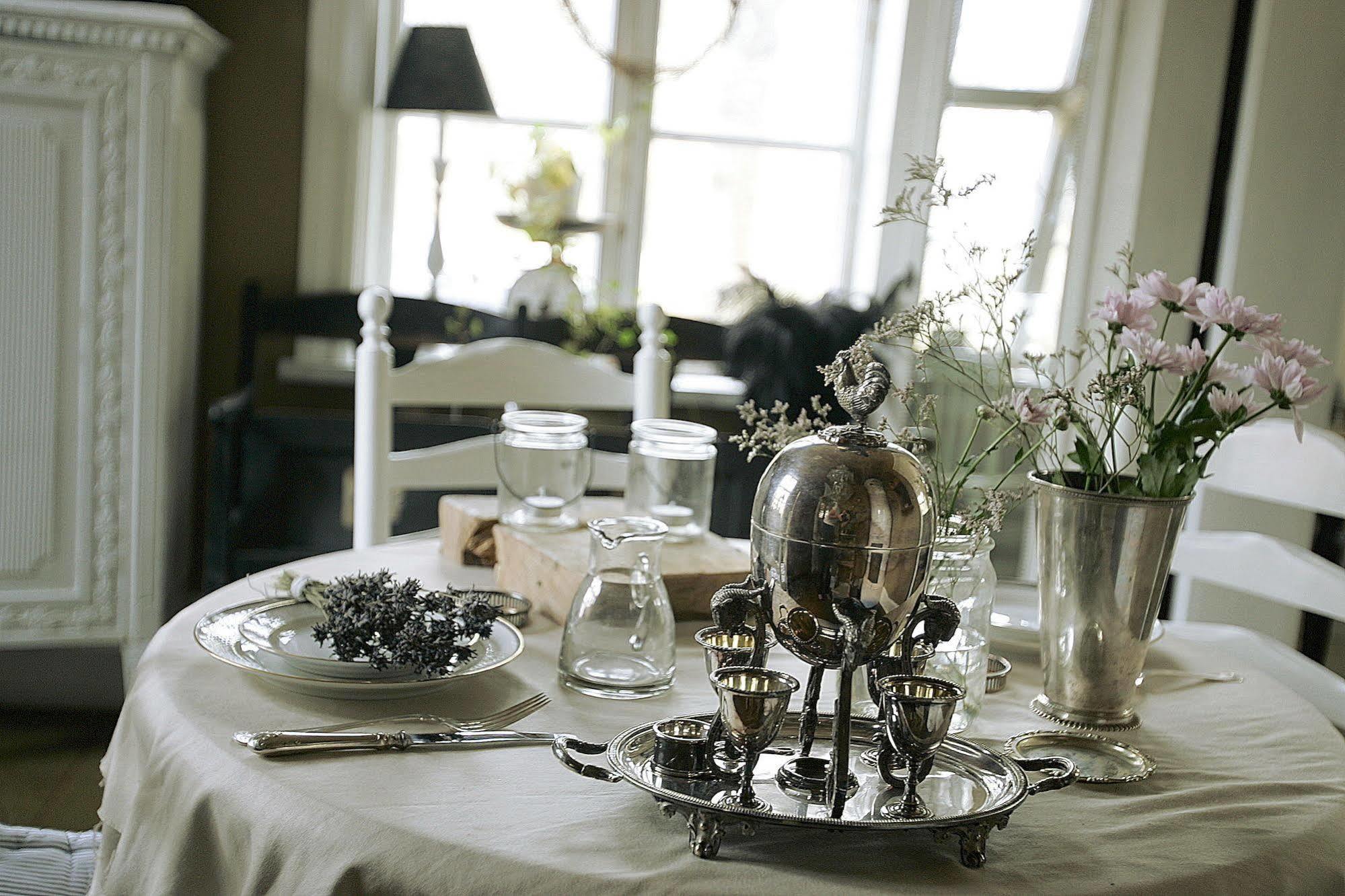 Aeppelgarden Bed & Breakfast Mariestad Exterior foto
